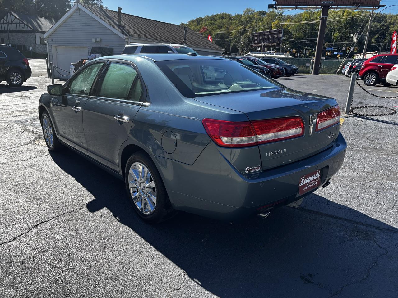 Lincoln MKZ 4dr Sdn FWD 2012