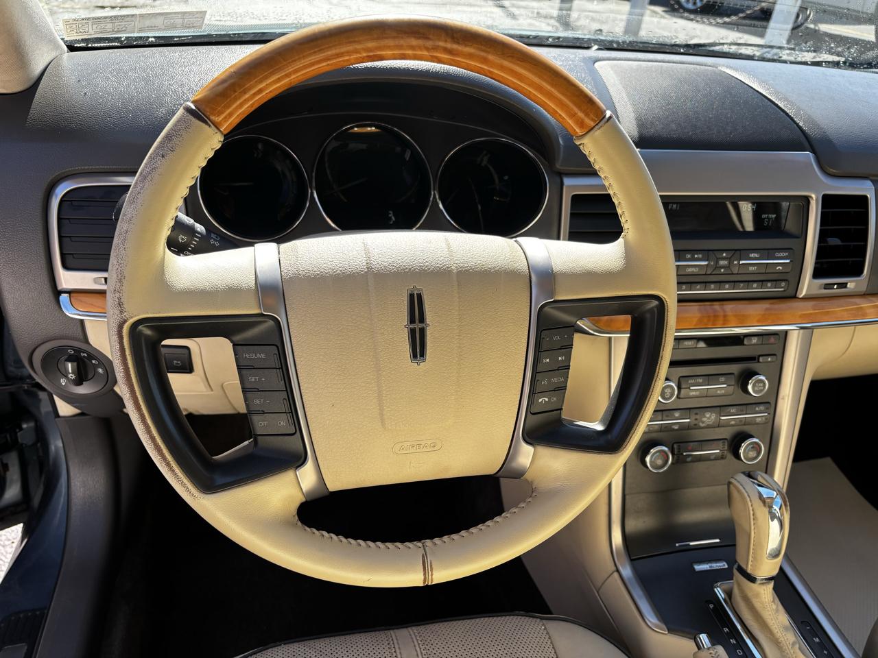 Lincoln MKZ 4dr Sdn FWD 2012