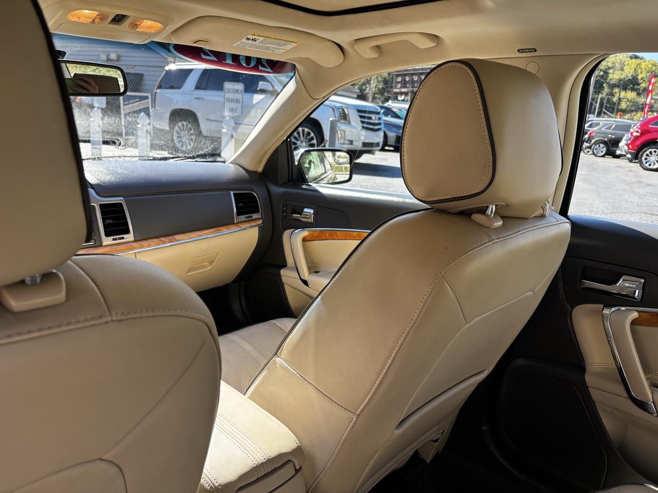 Lincoln MKZ 4dr Sdn FWD 2012