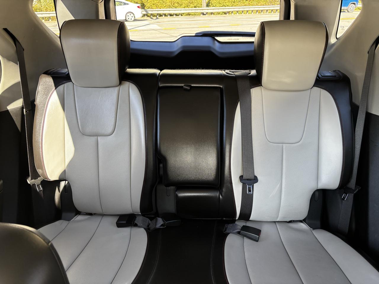 Chevrolet Equinox AWD 4dr LT w/2LT 2011