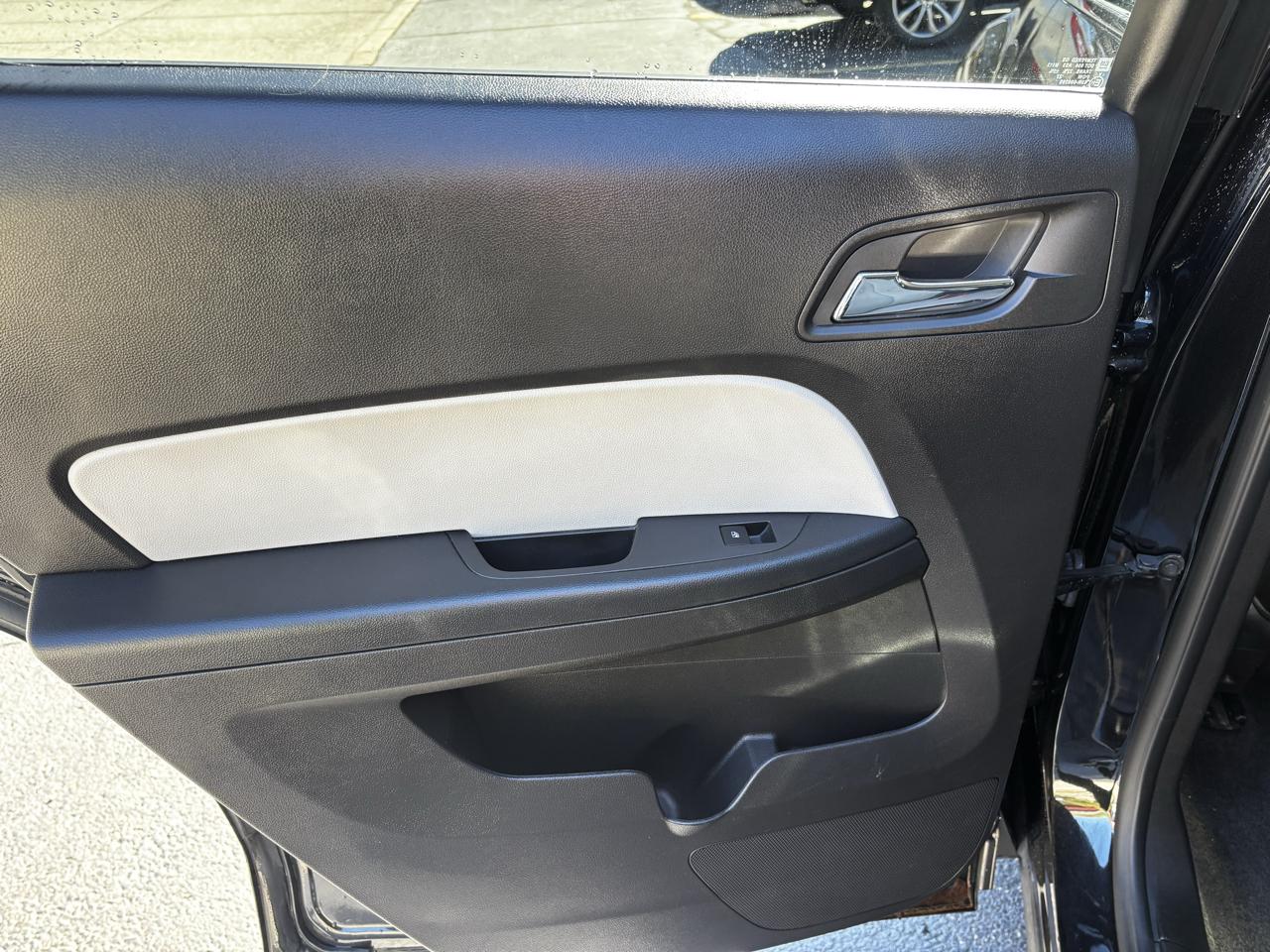 Chevrolet Equinox AWD 4dr LT w/2LT 2011