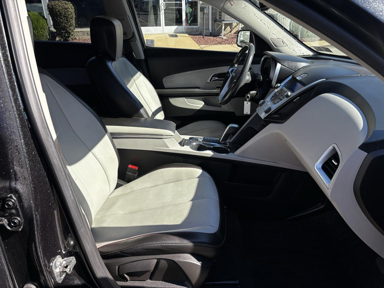 Chevrolet Equinox AWD 4dr LT w/2LT 2011