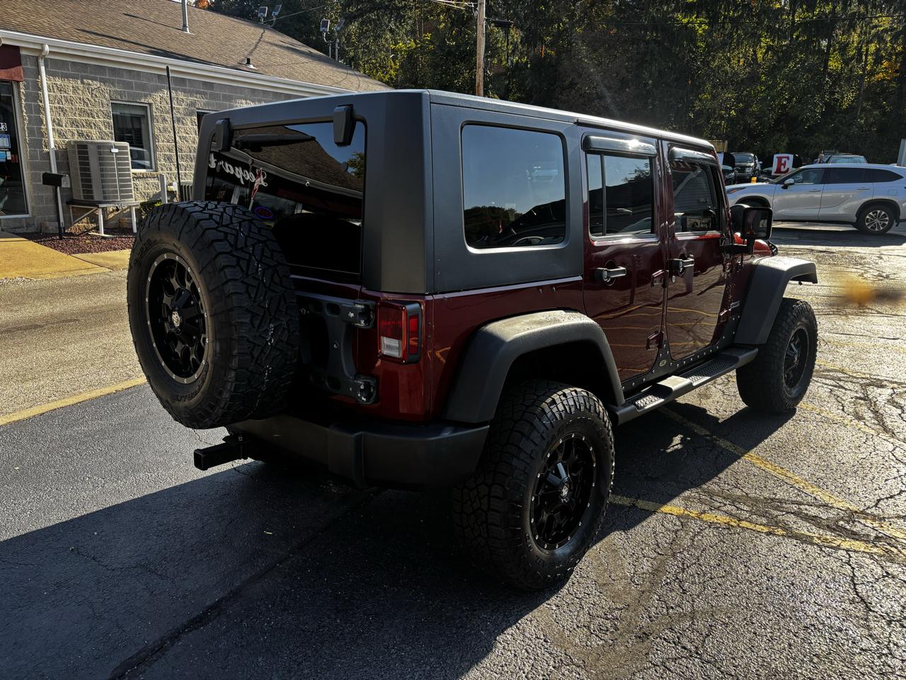 Jeep Wrangler Unlimited 4WD 4dr Sport 2010