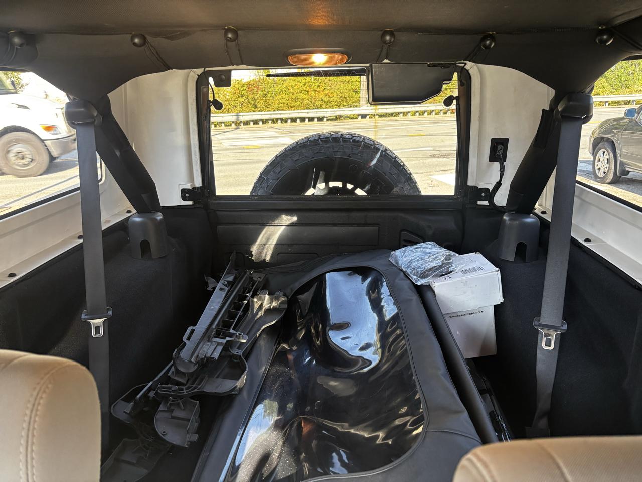 Jeep Wrangler Unlimited 4WD 4dr Sport 2010