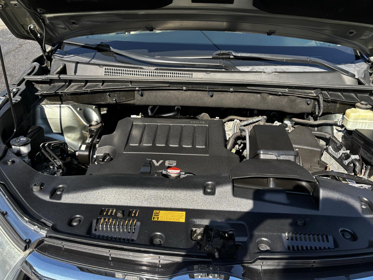 Toyota Highlander AWD 4dr V6 XLE (Natl) 2016