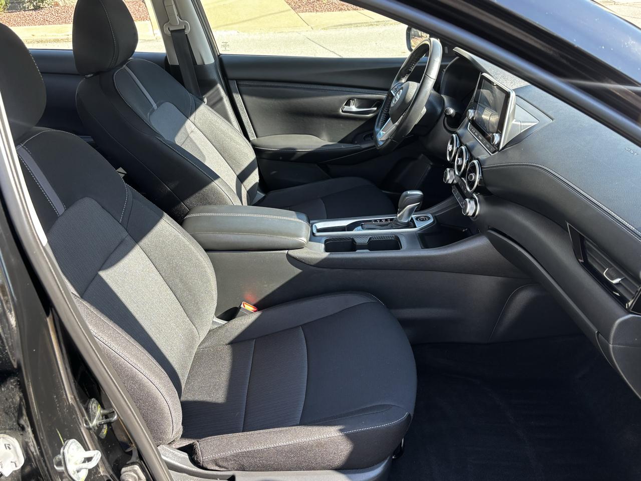 Nissan Sentra SV CVT 2023
