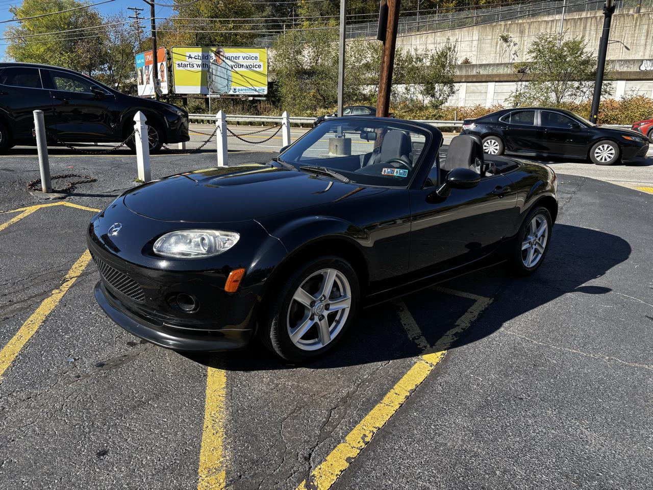 Mazda MX-5 Miata 2dr Conv Sport Manual 2008