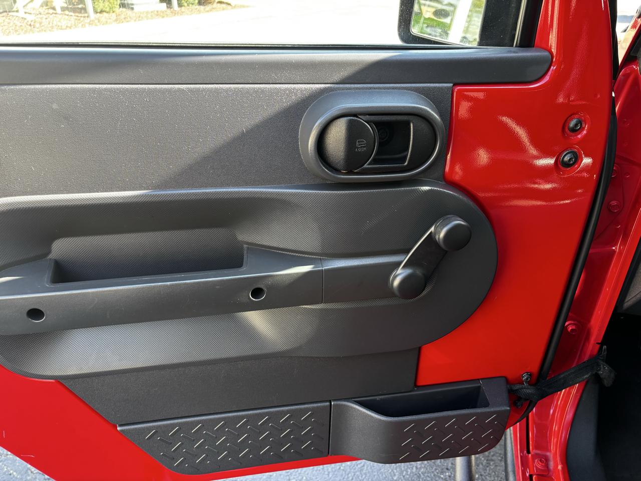 Jeep Wrangler 4WD 2dr Sport 2010
