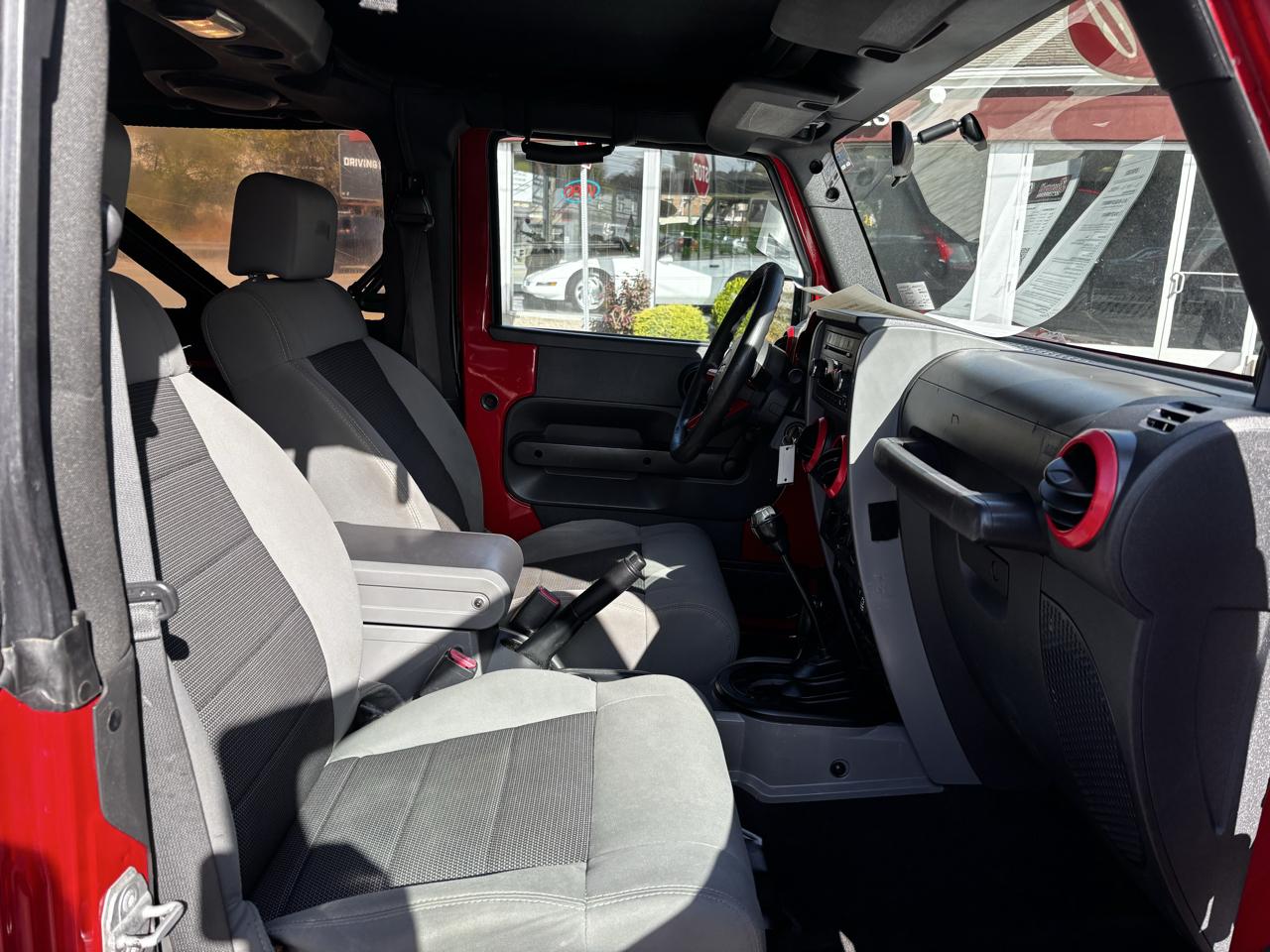 Jeep Wrangler 4WD 2dr Sport 2010