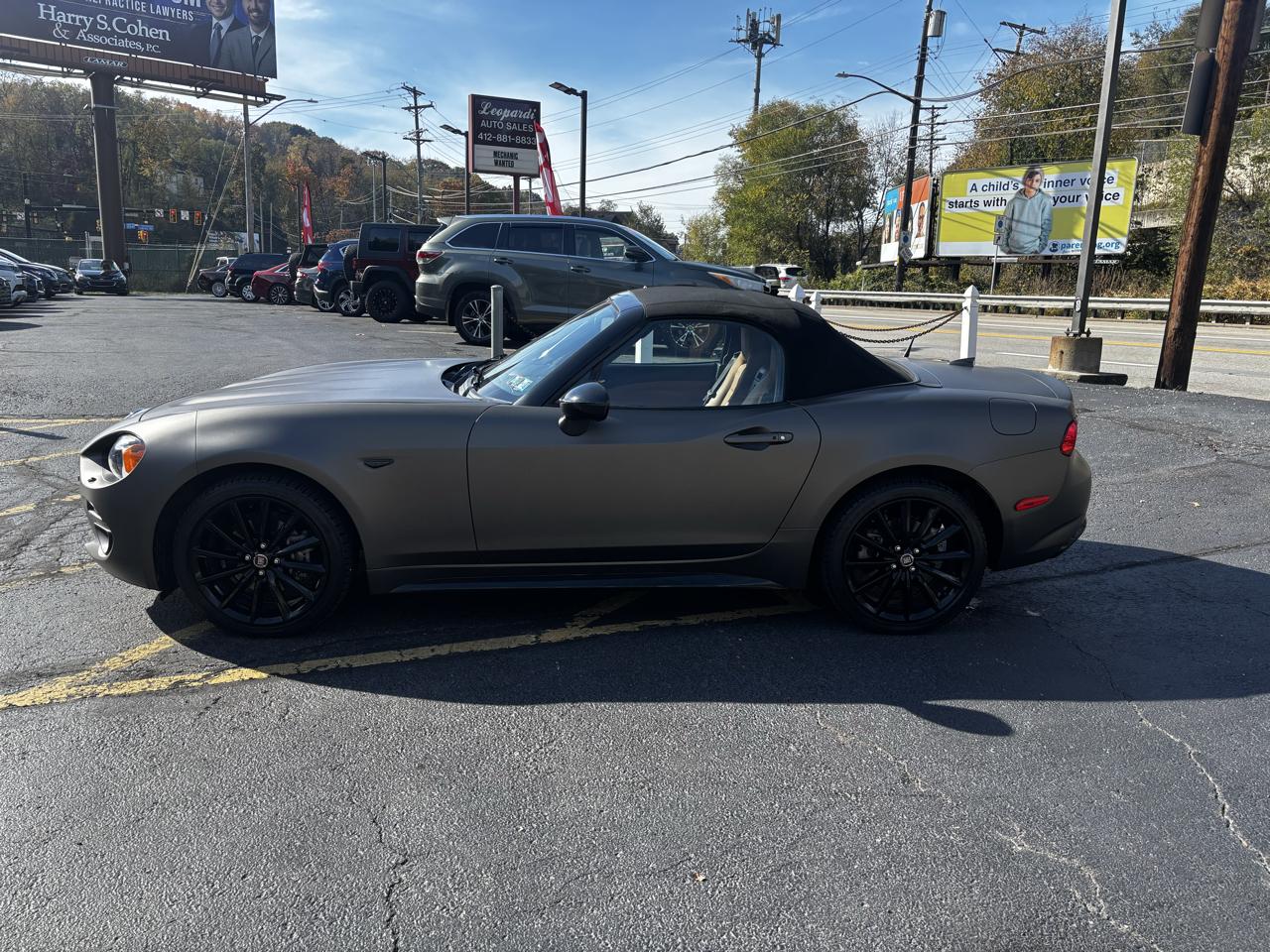 Fiat 124 Spider Lusso Convertible 2018