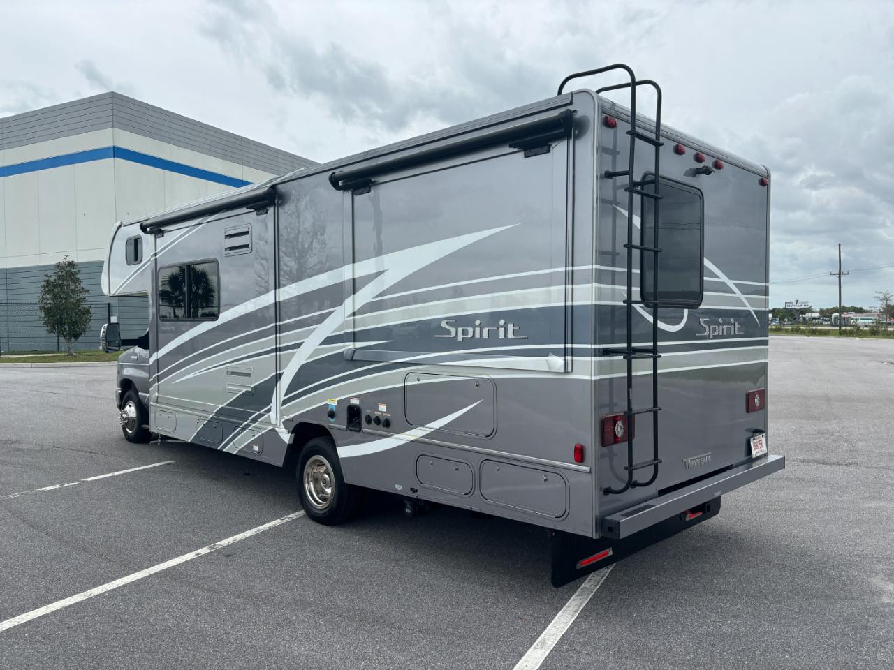 Winnebago Minnie Winnie  2022