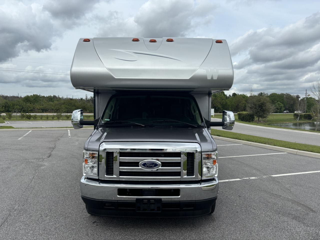Winnebago Minnie Winnie  2022