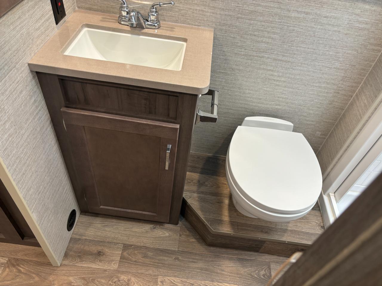 Winnebago Minnie Winnie  2022
