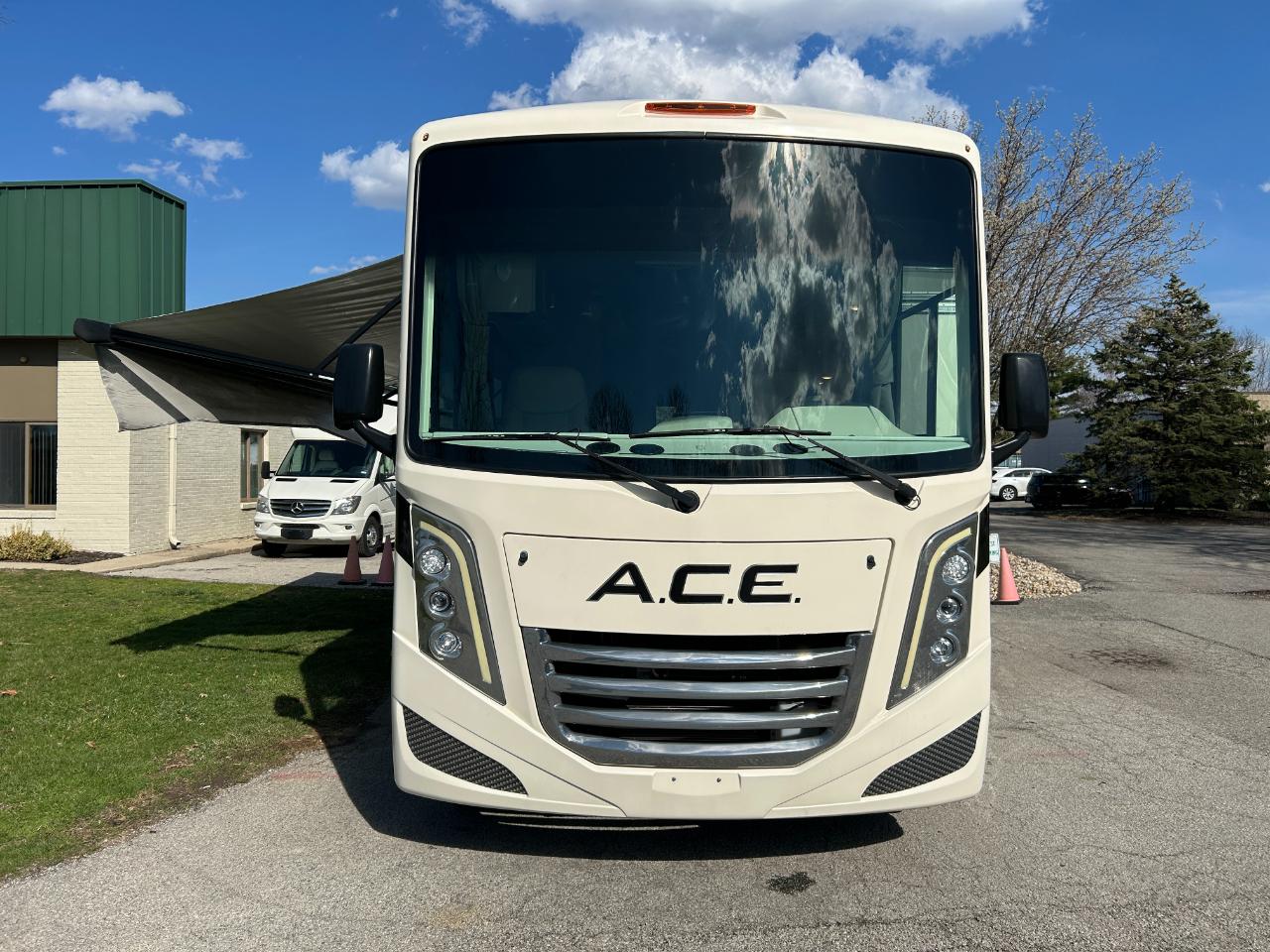 Thor Motor Coach A.C.E.  2023