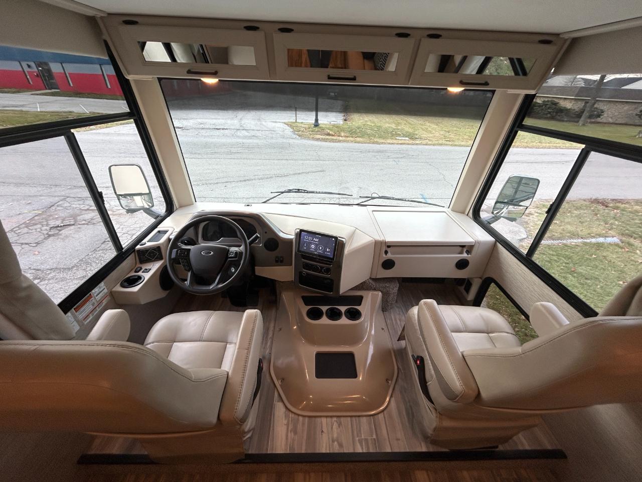 Thor Motor Coach A.C.E.  2023