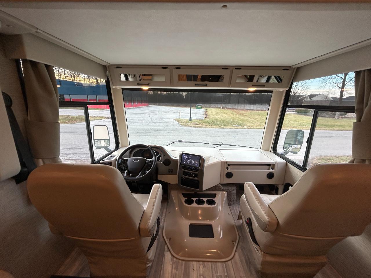 Thor Motor Coach A.C.E.  2023