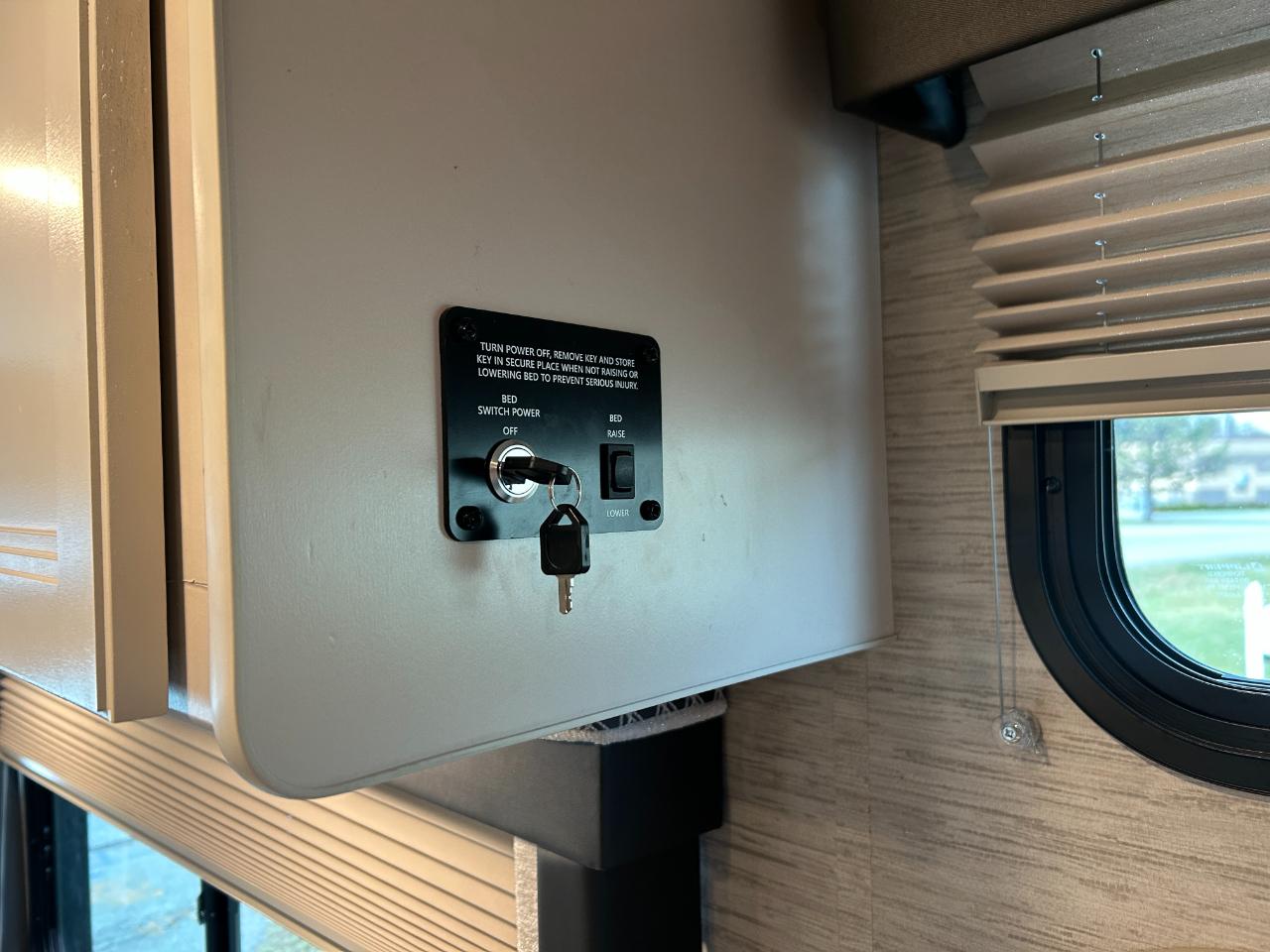 Thor Motor Coach A.C.E.  2023