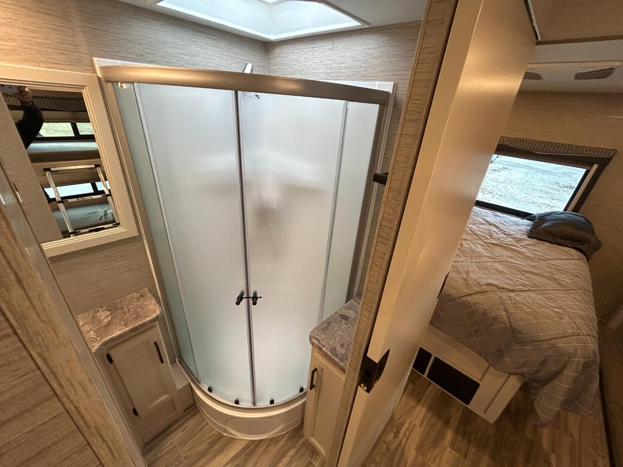Thor Motor Coach A.C.E.  2023