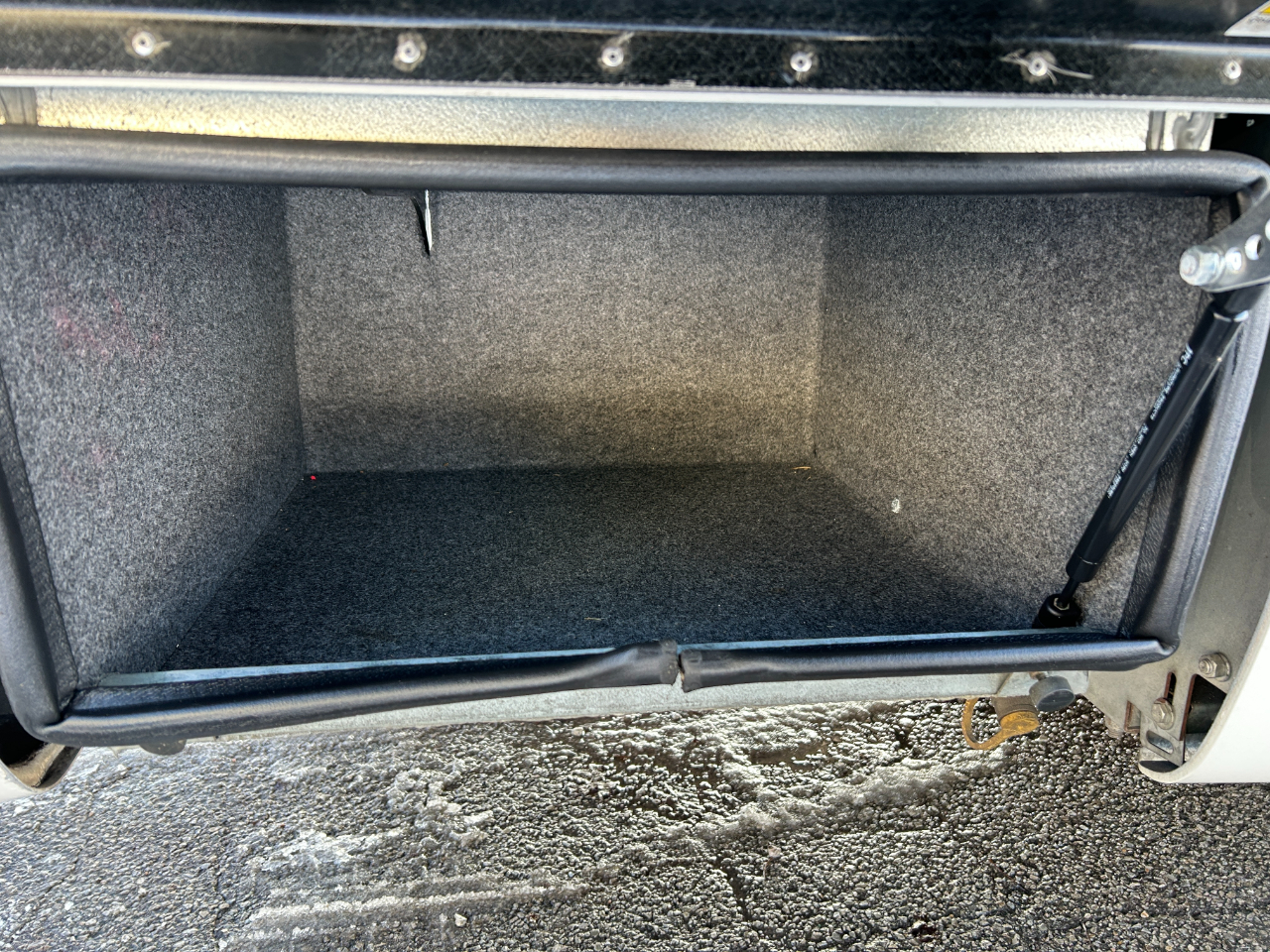 Leisure Travel U24MB  2018