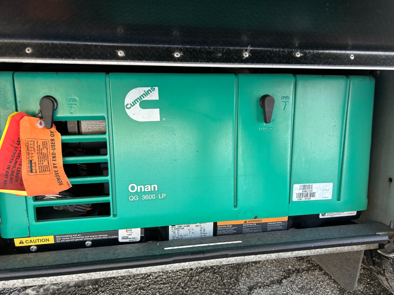 Leisure Travel U24MB  2018