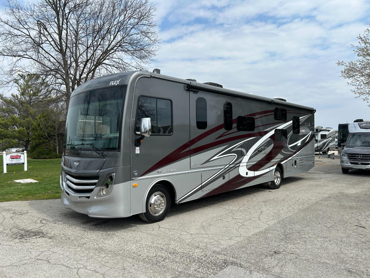 2024 Fleetwood Flex 34J