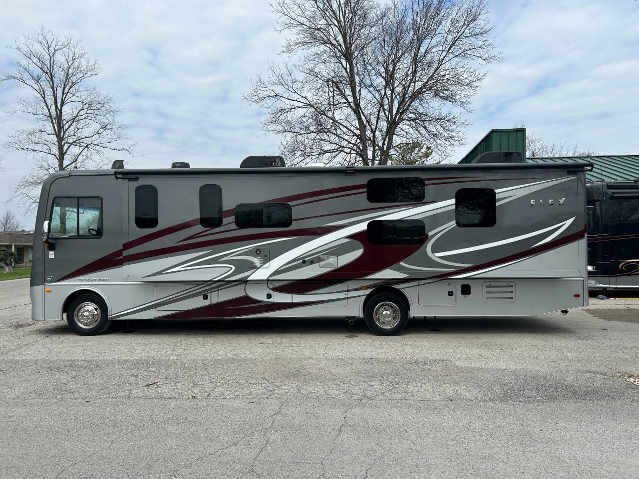 Fleetwood Flex  2024