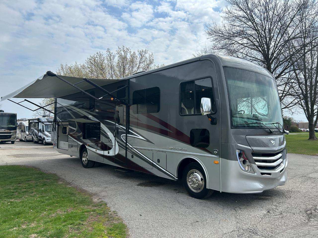 Fleetwood Flex  2024