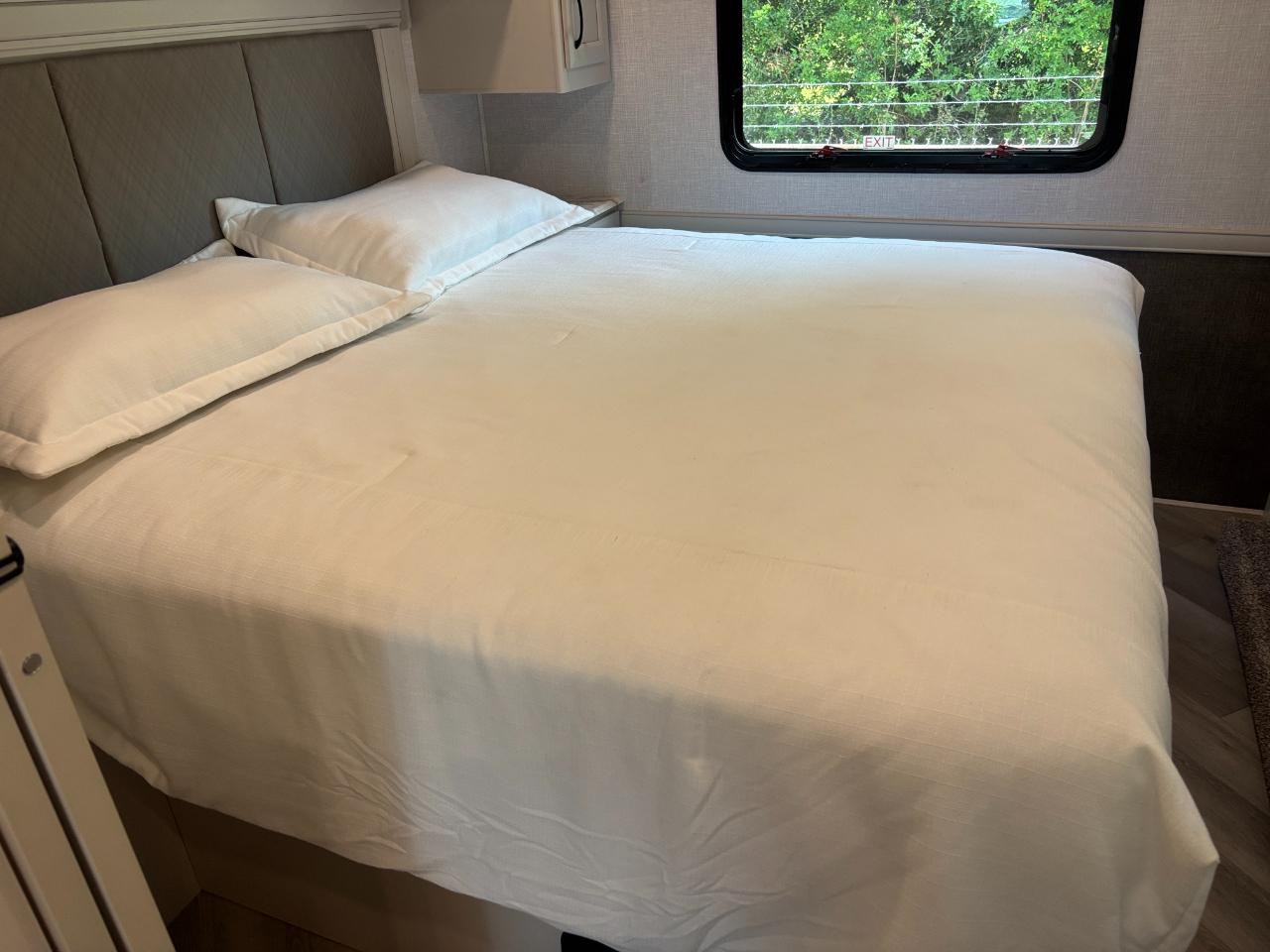 Fleetwood Flex  2024