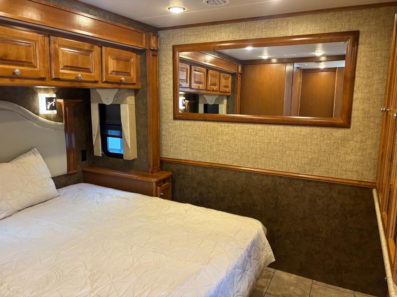 Tiffin Motorhomes Allegro  2015