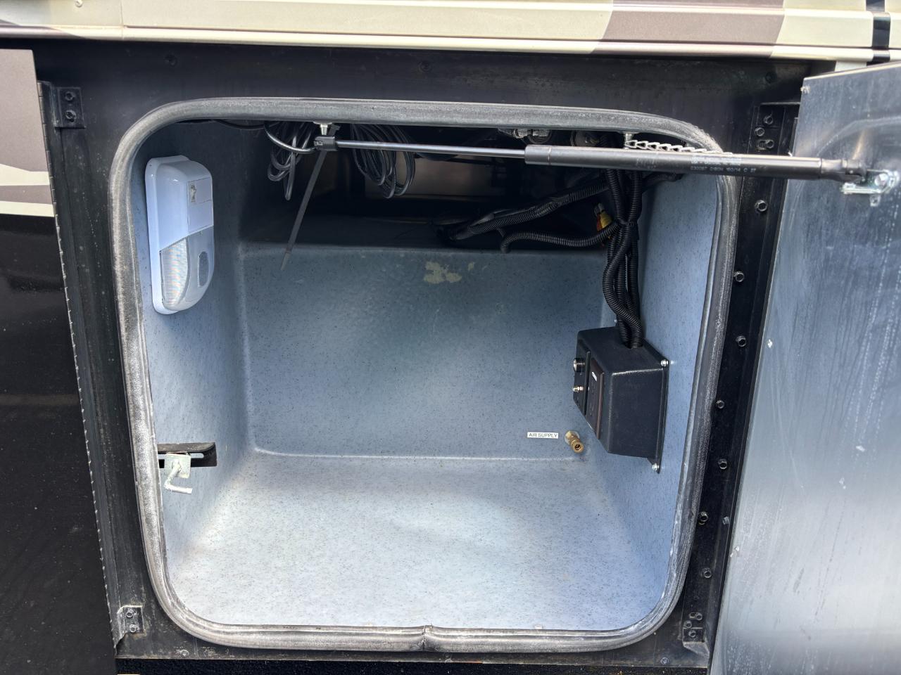 Tiffin Motorhomes Allegro  2015