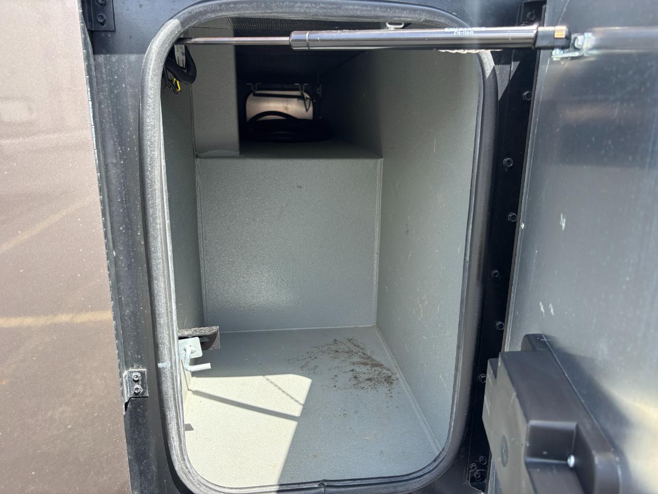 Tiffin Motorhomes Allegro  2015