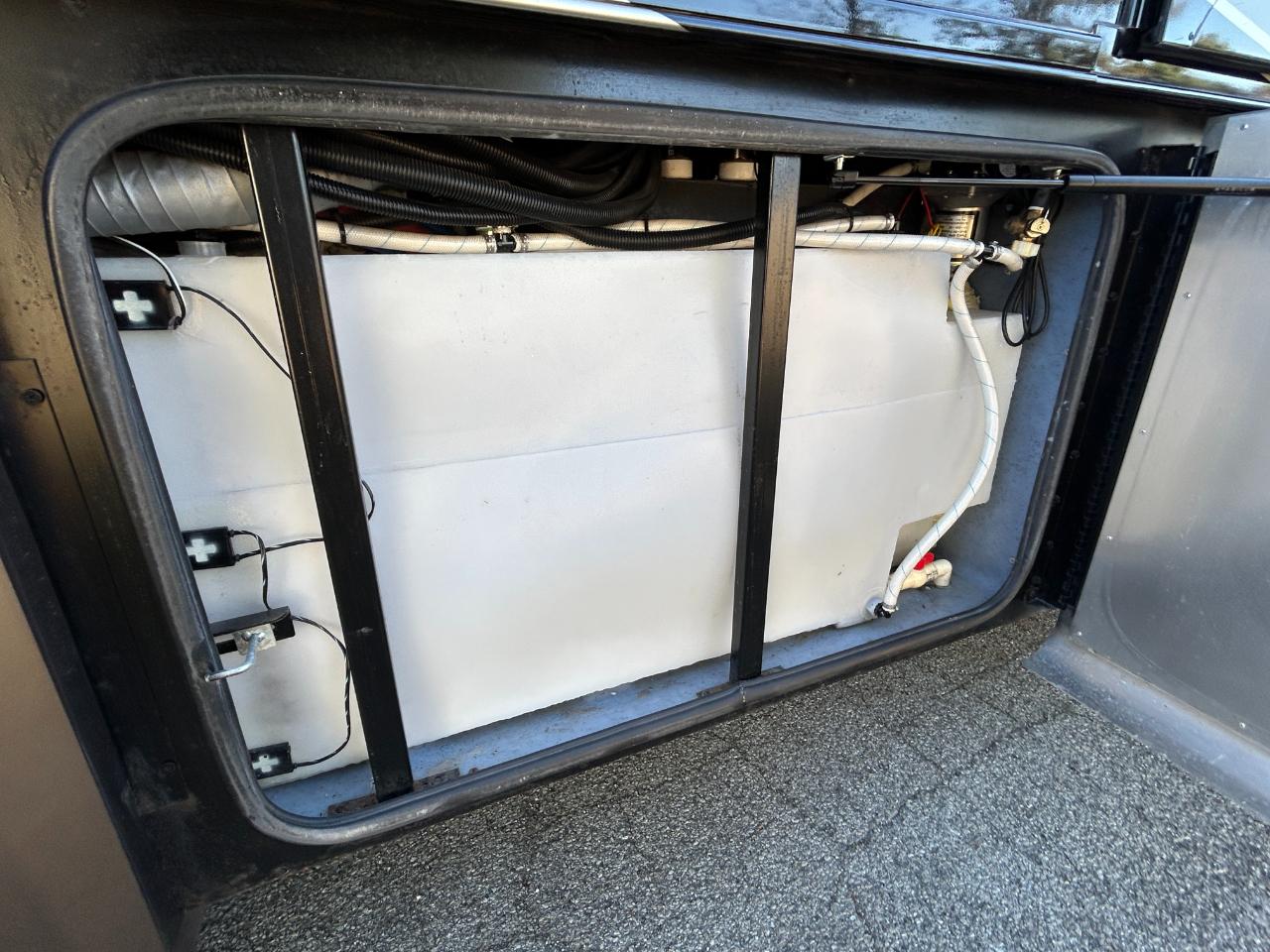 Tiffin Motorhomes Allegro  2015