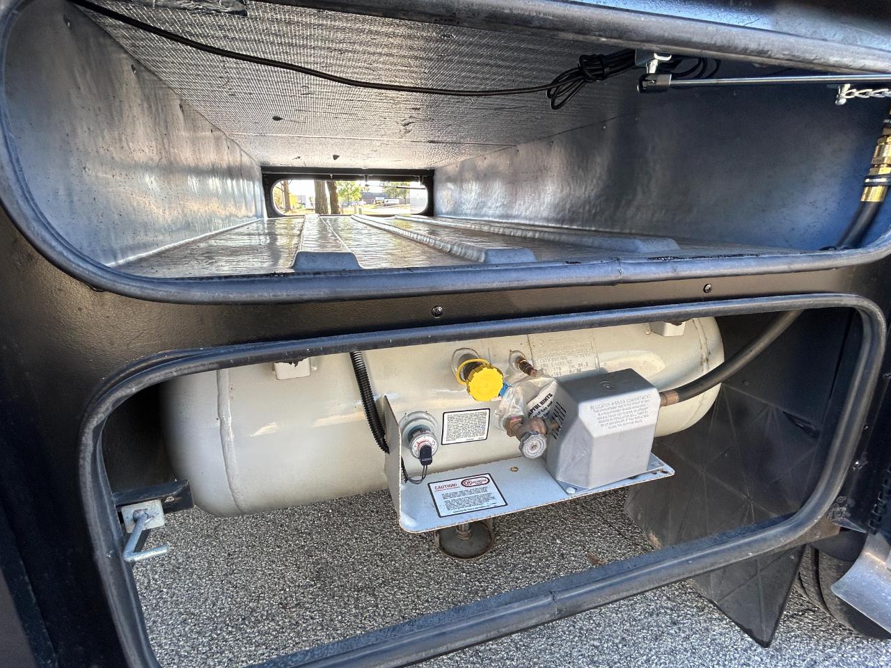 Tiffin Motorhomes Allegro  2015