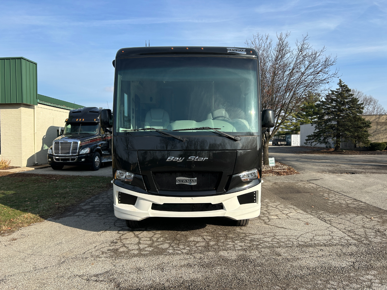 Newmar Bay Star  2021