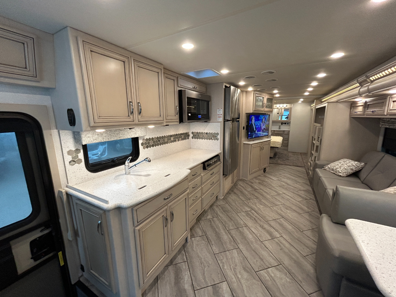 Newmar Bay Star  2021