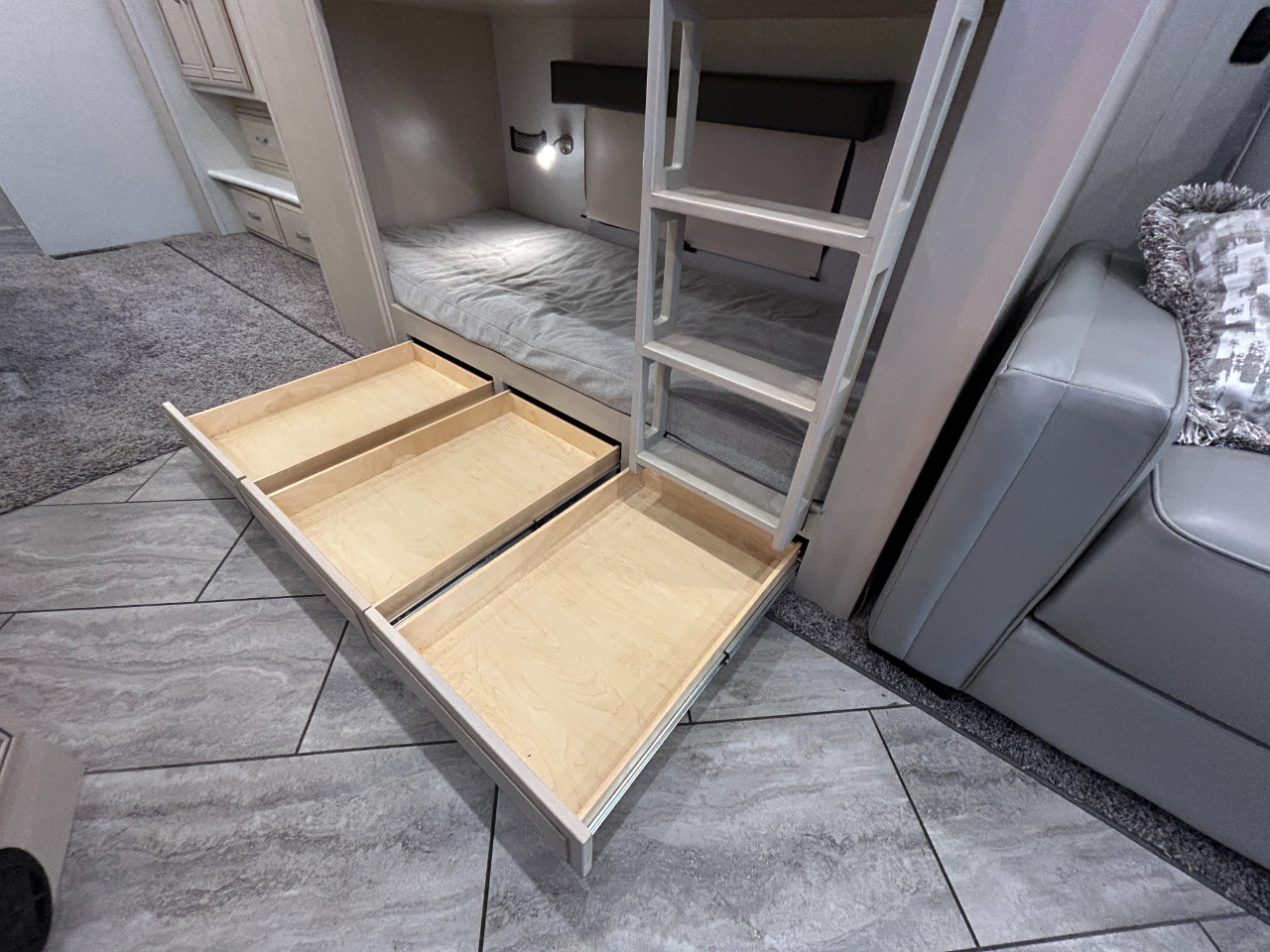 Newmar Bay Star  2021