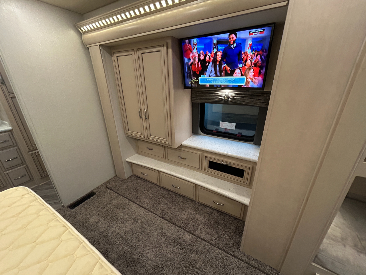 Newmar Bay Star  2021