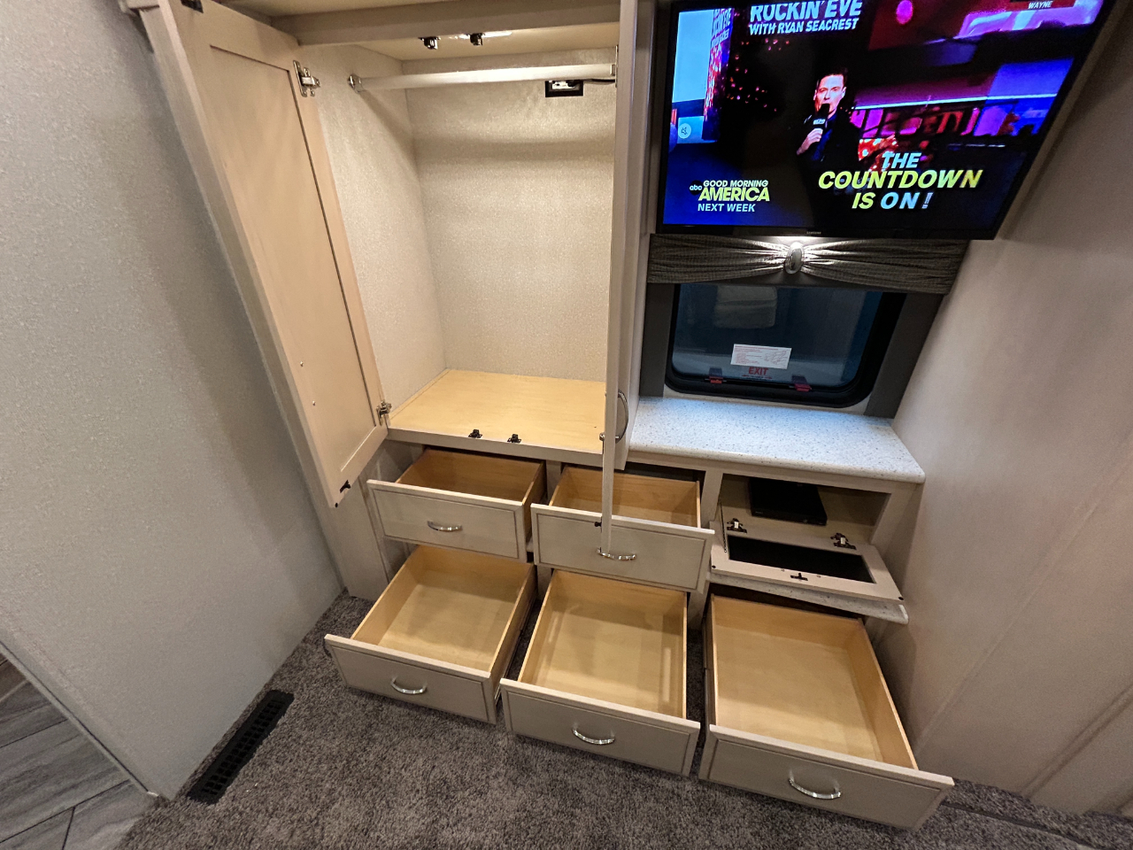 Newmar Bay Star  2021