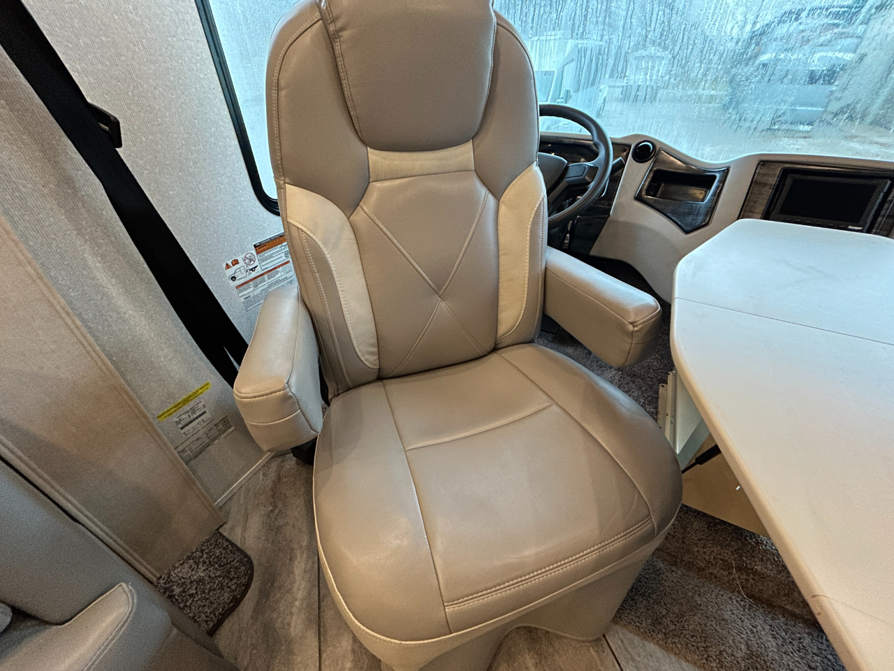 Newmar Bay Star  2021