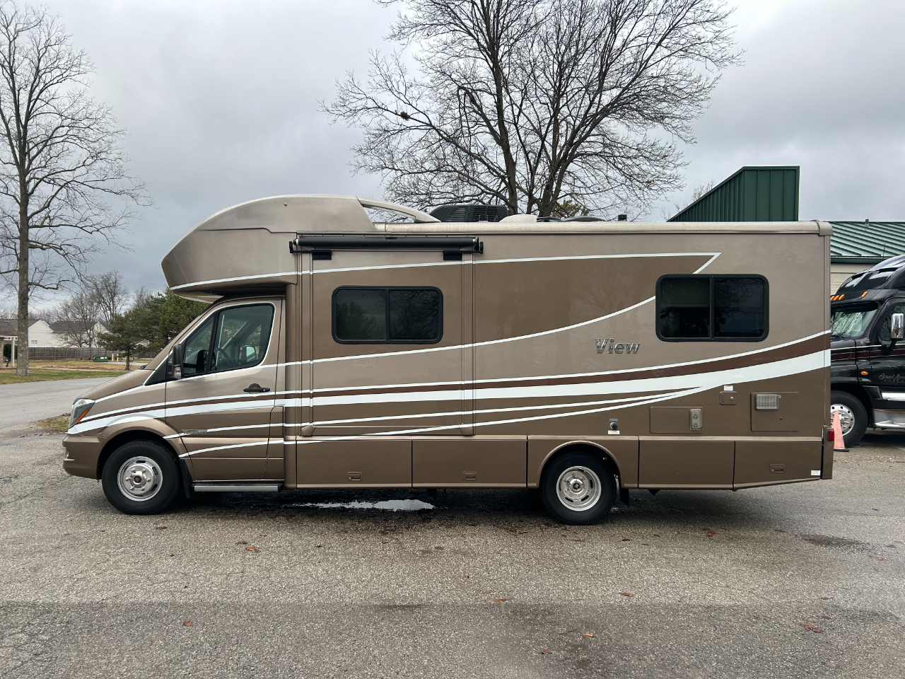 Winnebago View  2018