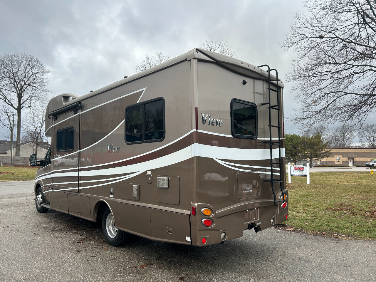 Winnebago View  2018