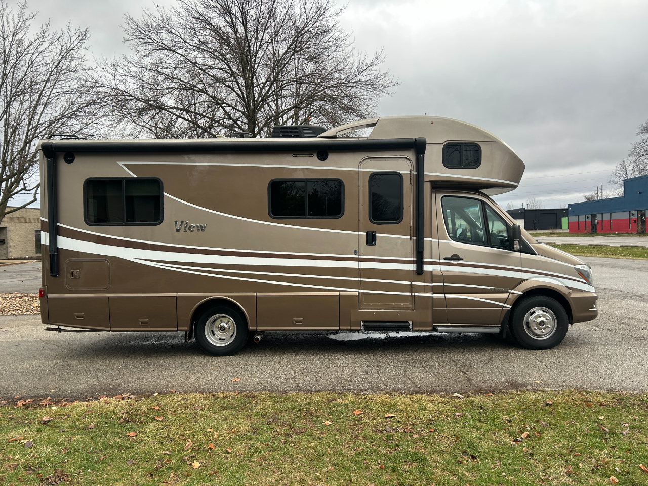 Winnebago View  2018