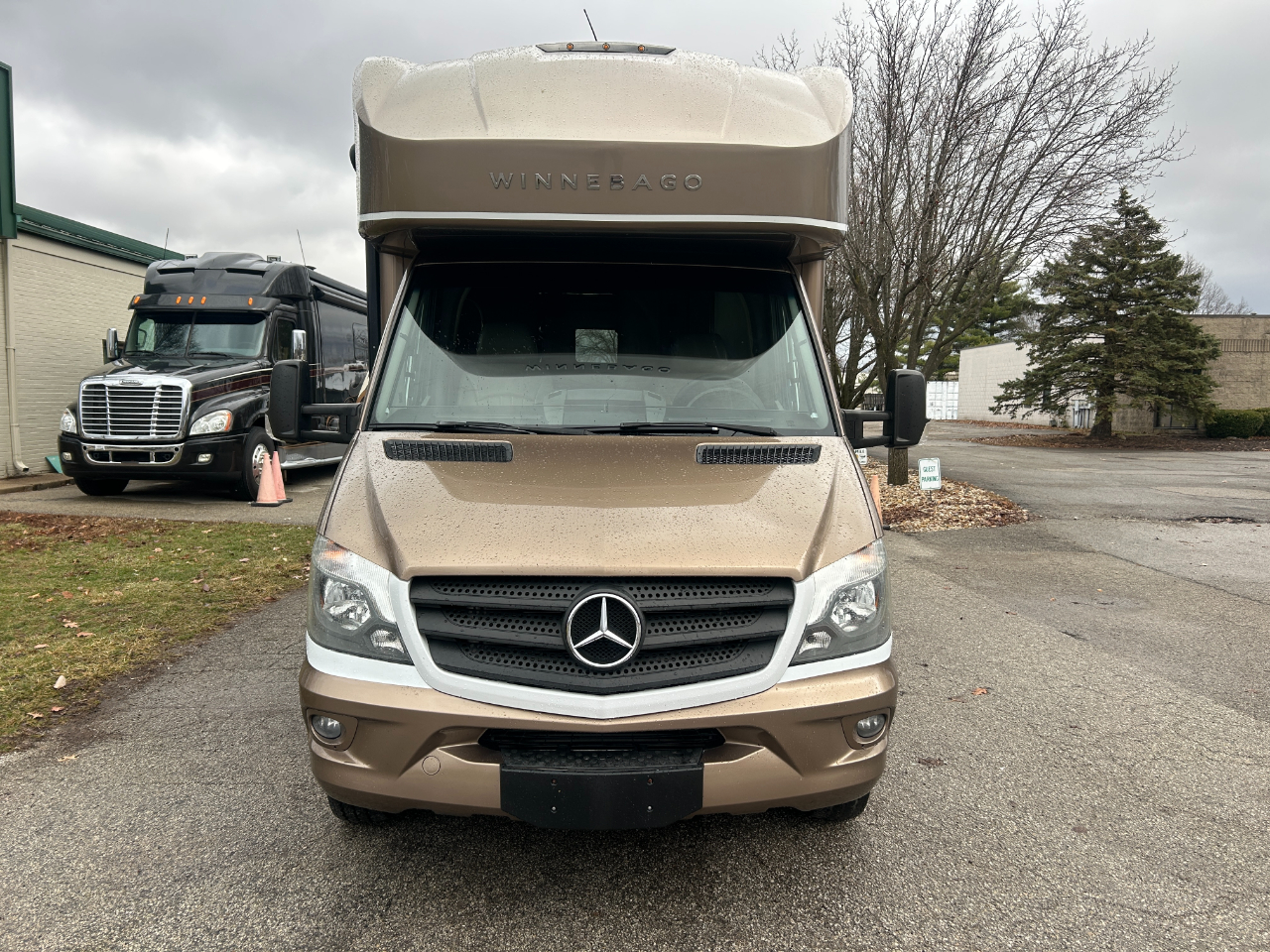 Winnebago View  2018
