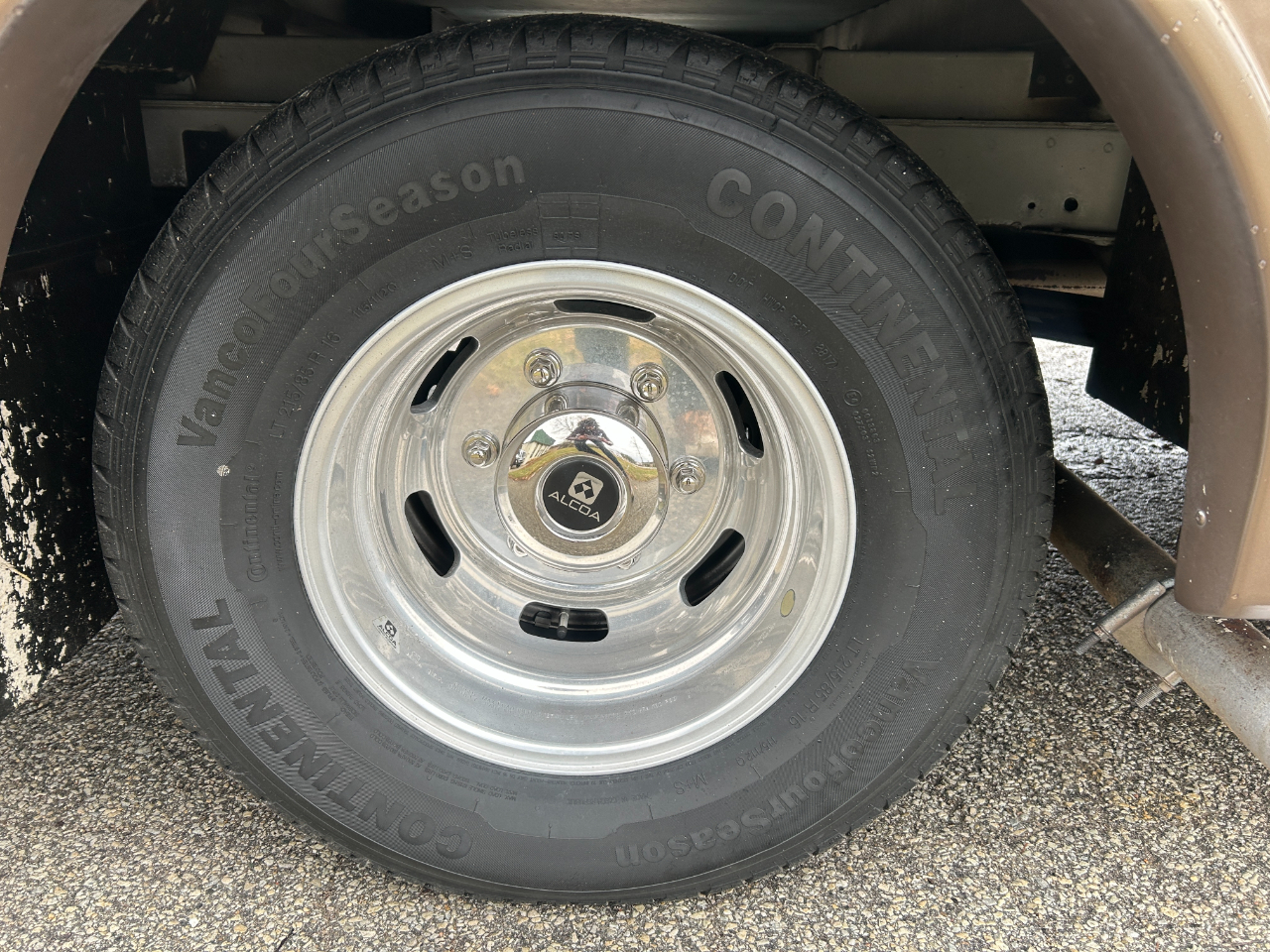 Winnebago View  2018