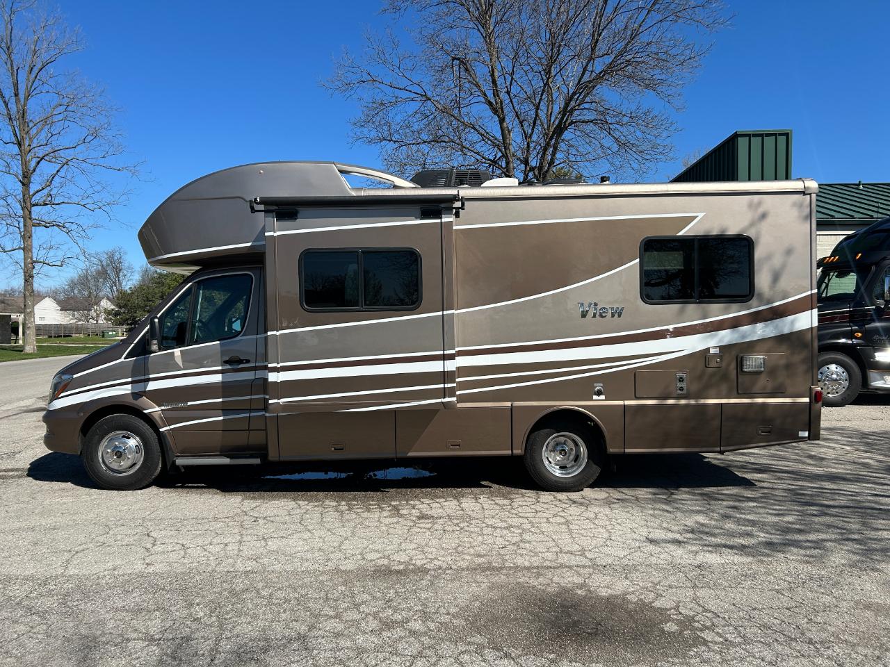 Winnebago View  2018