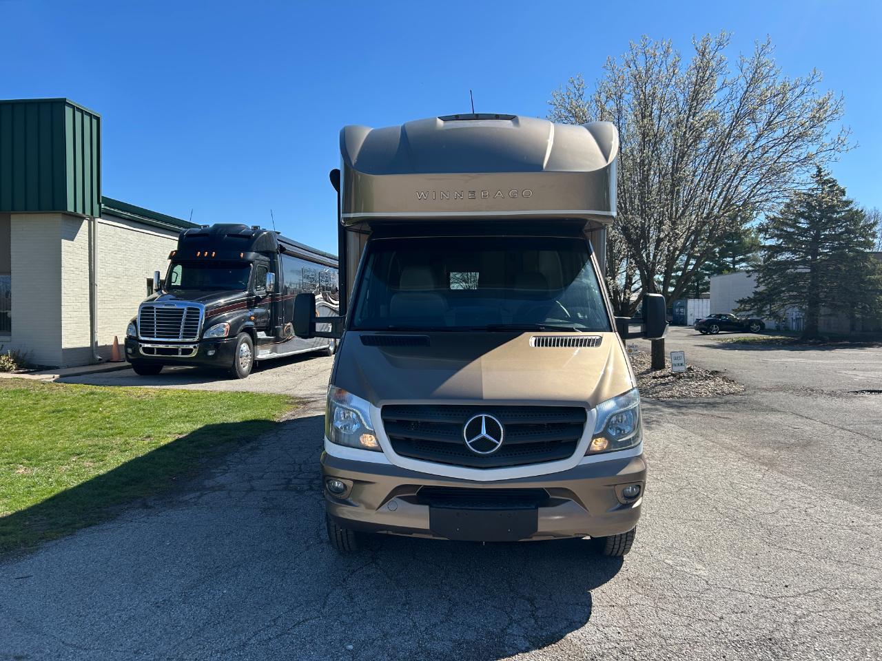 Winnebago View  2018