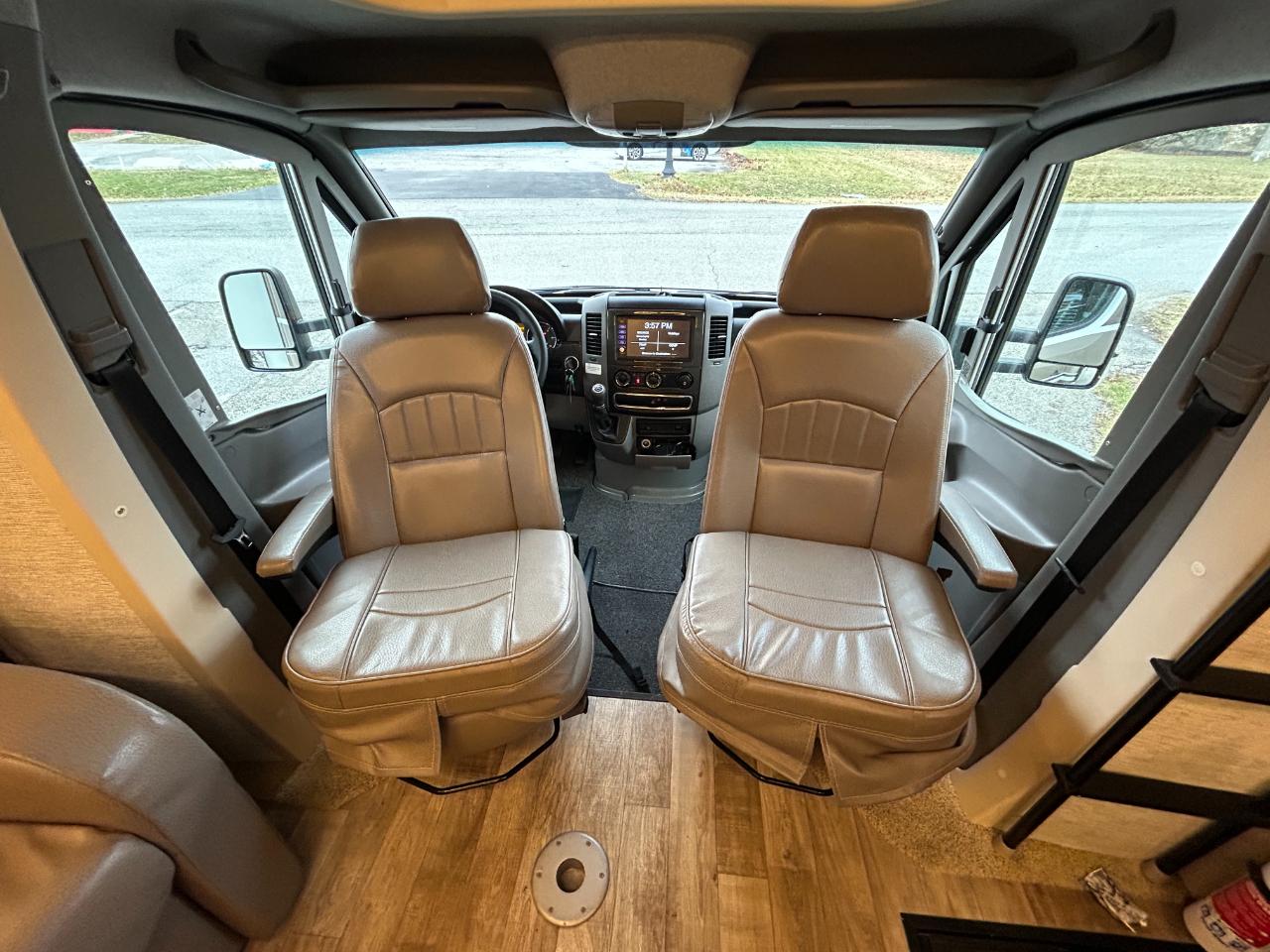 Winnebago View  2018