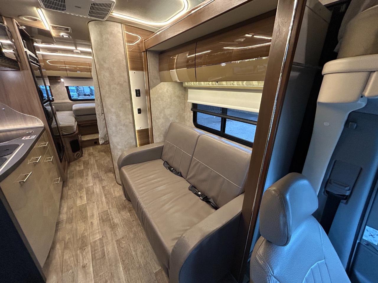 Winnebago View  2018