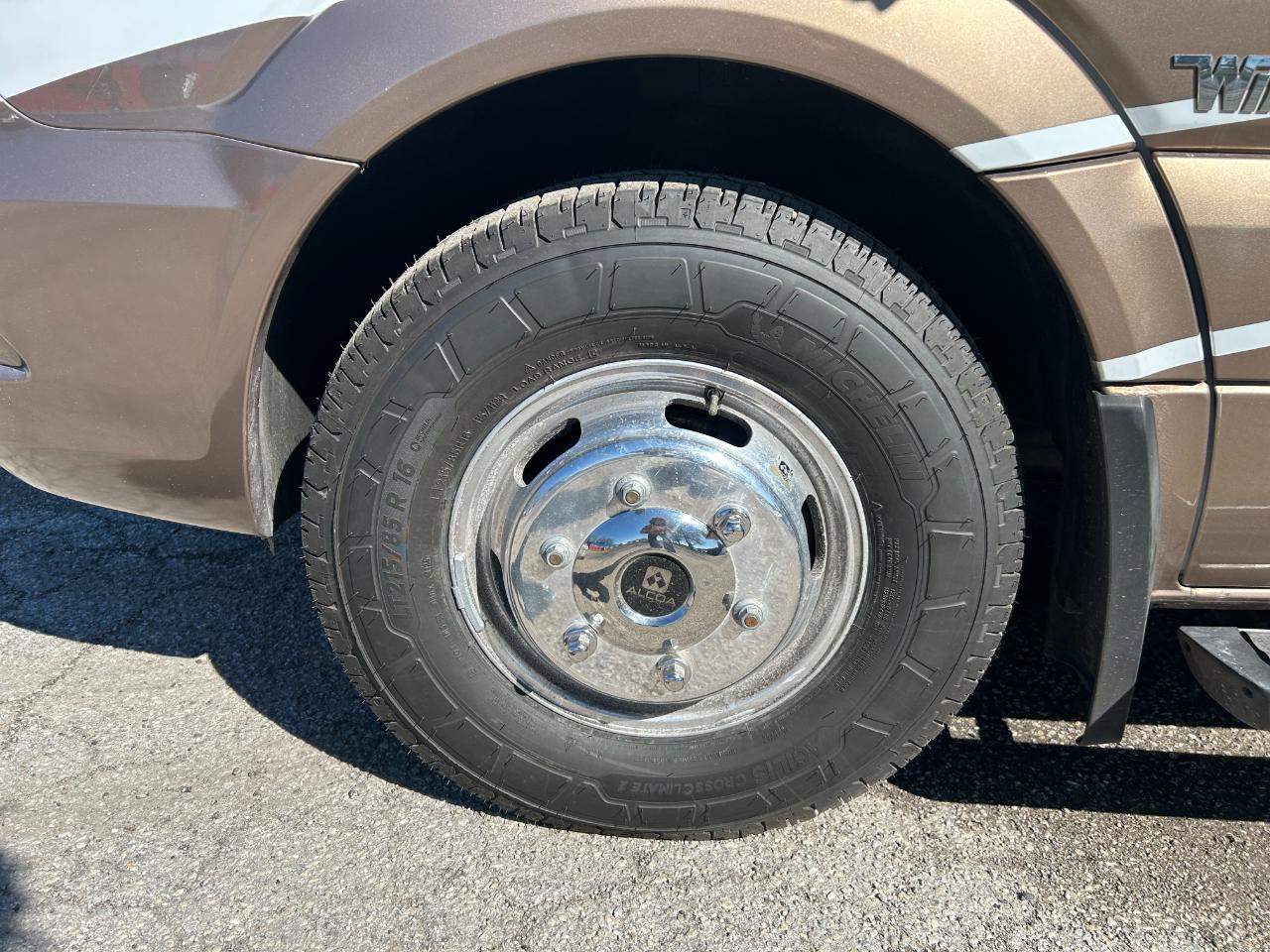 Winnebago View  2018