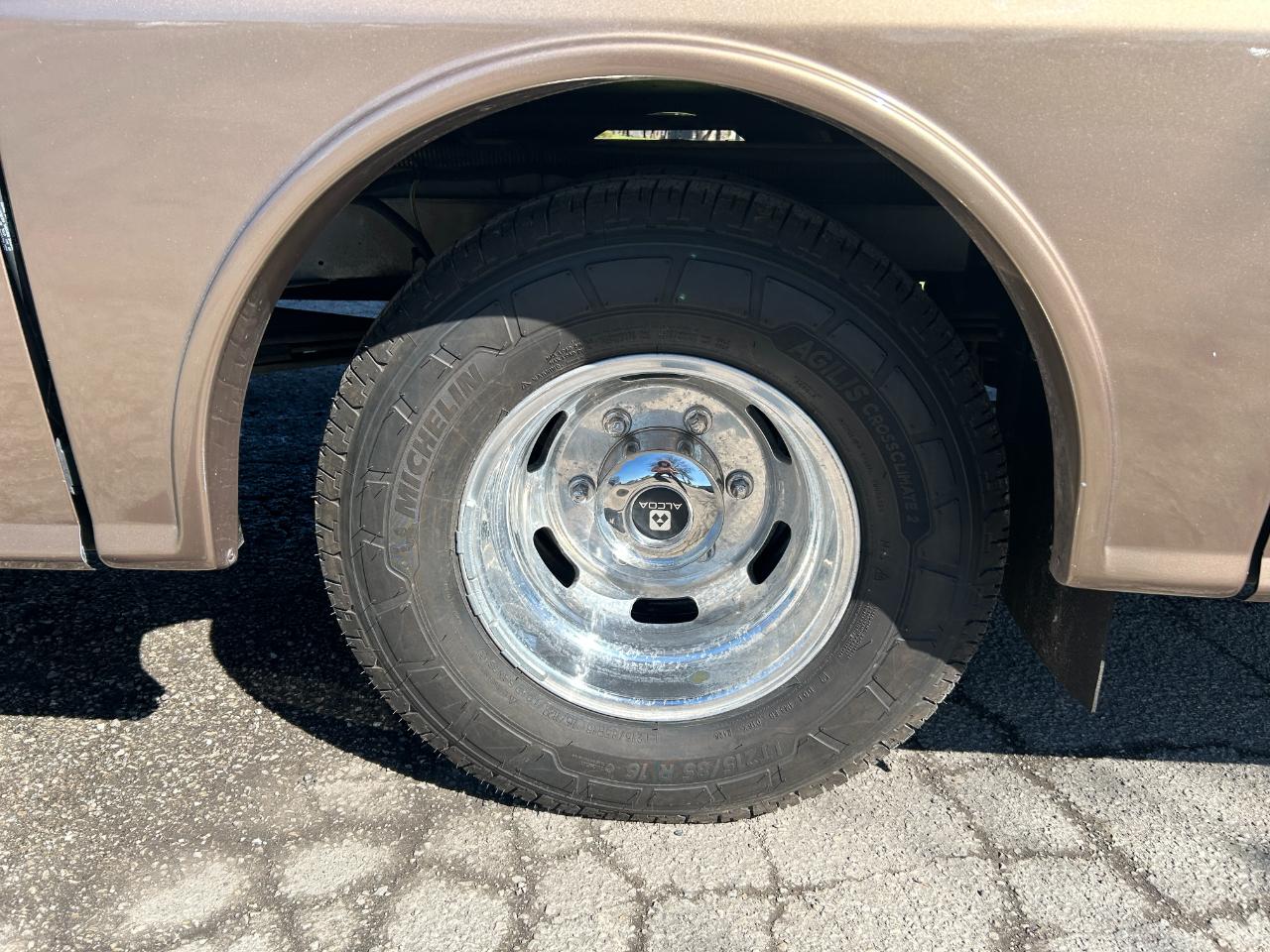 Winnebago View  2018